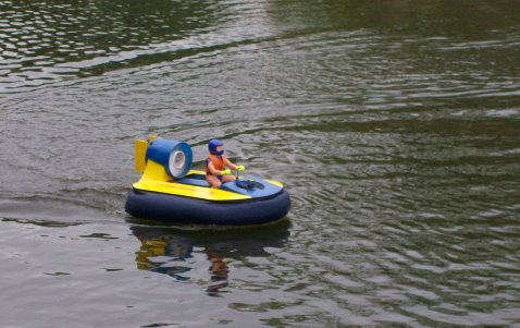 Race Hovercraft